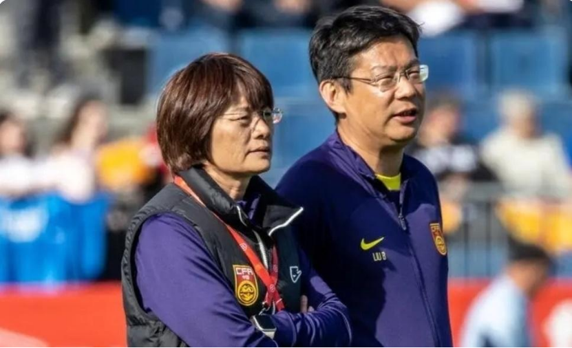 包含高洪波两次执教国足,为何总是“救火教练”?的词条 包含高洪波两次执教国足,为何总是“救火教练”?的词条