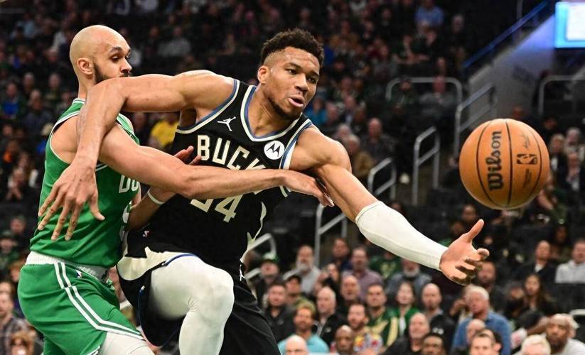 九游体育网址-雄鹿换帅后首胜，字母哥31+12统治禁区