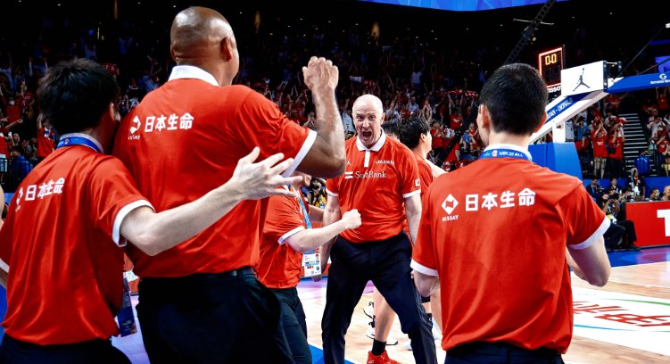 九游体育在线-八村塁成日本男篮核心，NBA历练显成效的简单介绍