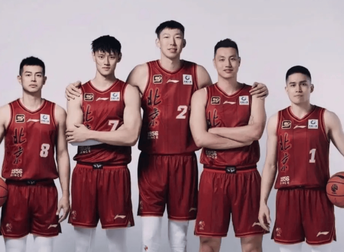 九游体育网-周琦续约悬念：留在CBA还是重返海外联赛？