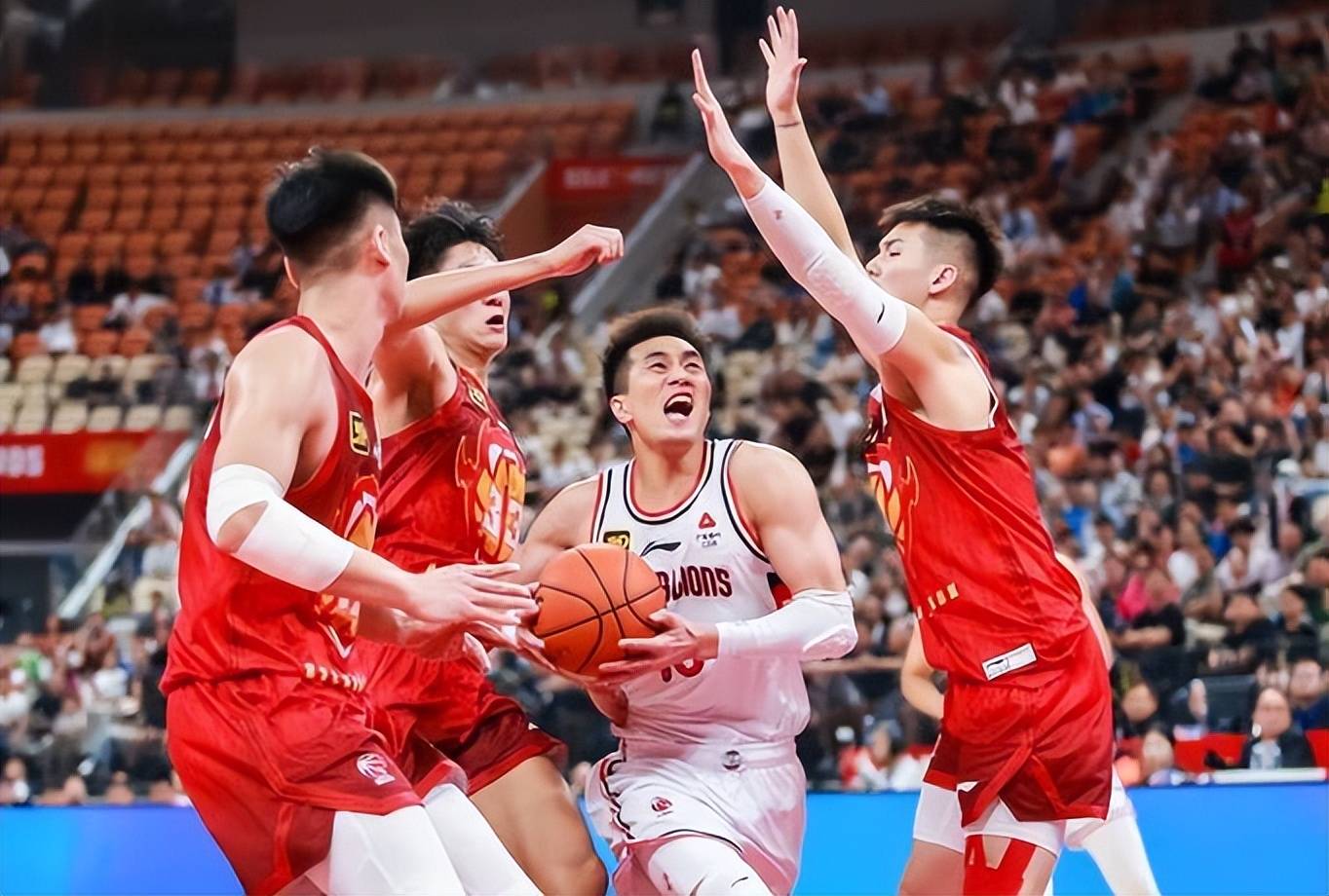 九游娱乐体育-盖帽榜新领军者出现