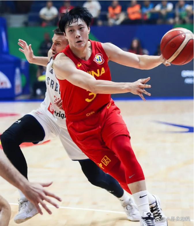 九游体育登录-中国男篮世界杯大名单公布：周琦领衔，00后新星入选